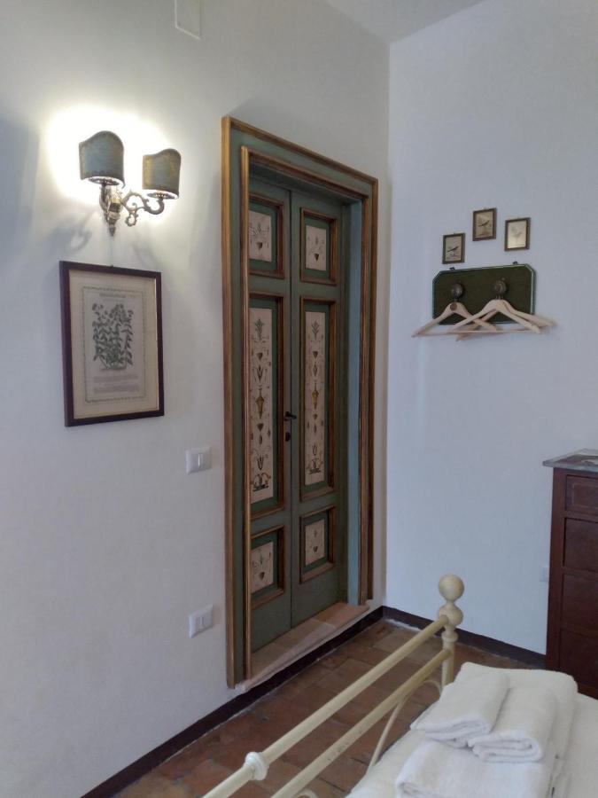 L'Arco Romano Apartment Foligno Exterior photo