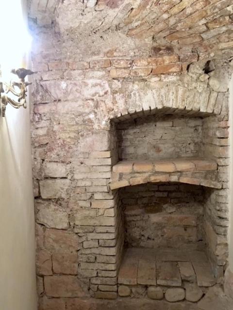 L'Arco Romano Apartment Foligno Exterior photo